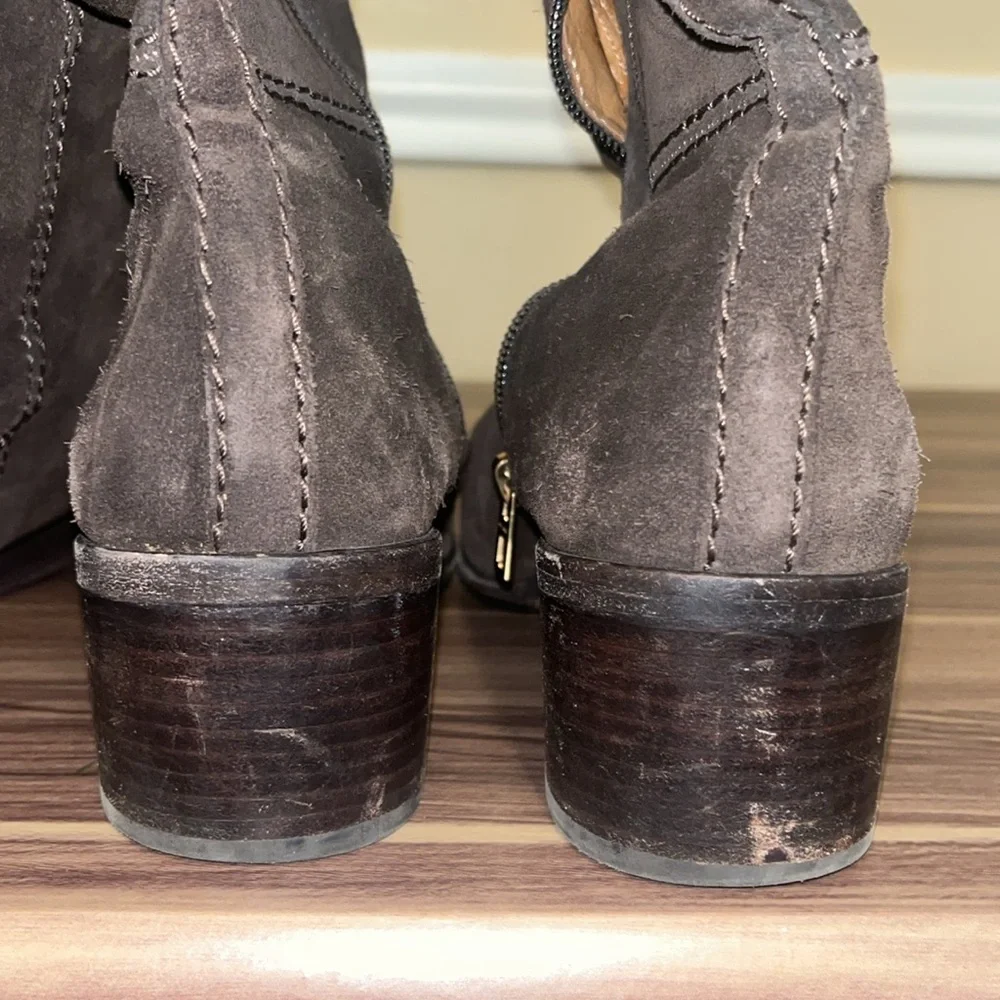 COACH LUCIA OVER THE KNEE SUEDE BOOTS - Picture 11 of 16